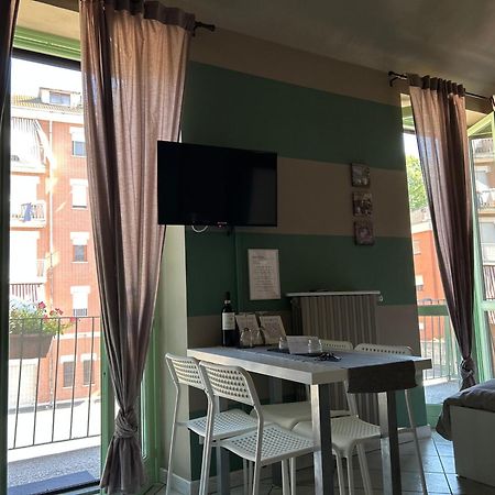 Appartement Bon Bon Del Corso Con Terrazzo E Aria Condizionata à Asti Extérieur photo