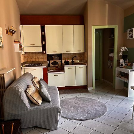 Appartement Bon Bon Del Corso Con Terrazzo E Aria Condizionata à Asti Extérieur photo