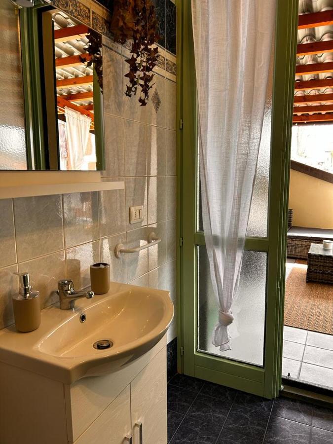 Appartement Bon Bon Del Corso Con Terrazzo E Aria Condizionata à Asti Extérieur photo