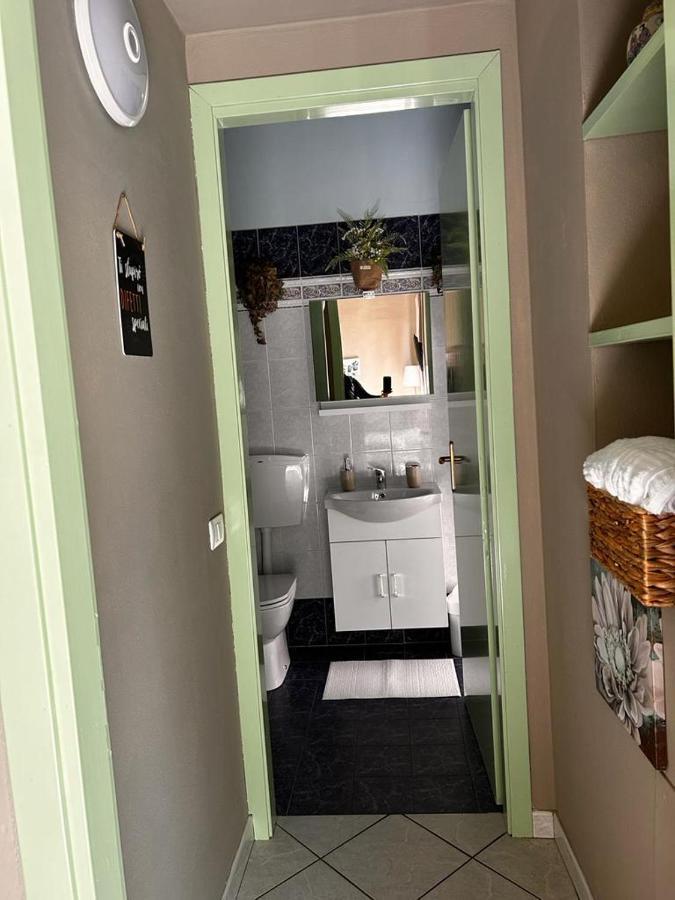 Appartement Bon Bon Del Corso Con Terrazzo E Aria Condizionata à Asti Extérieur photo