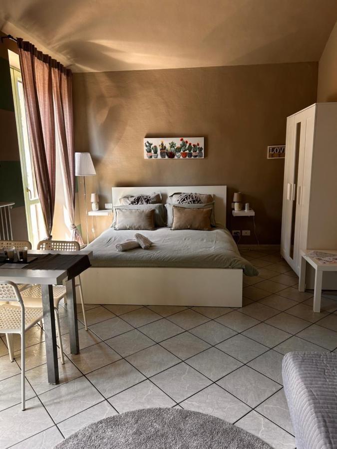 Appartement Bon Bon Del Corso Con Terrazzo E Aria Condizionata à Asti Extérieur photo