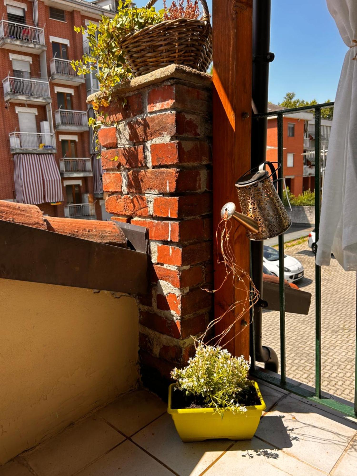 Appartement Bon Bon Del Corso Con Terrazzo E Aria Condizionata à Asti Extérieur photo